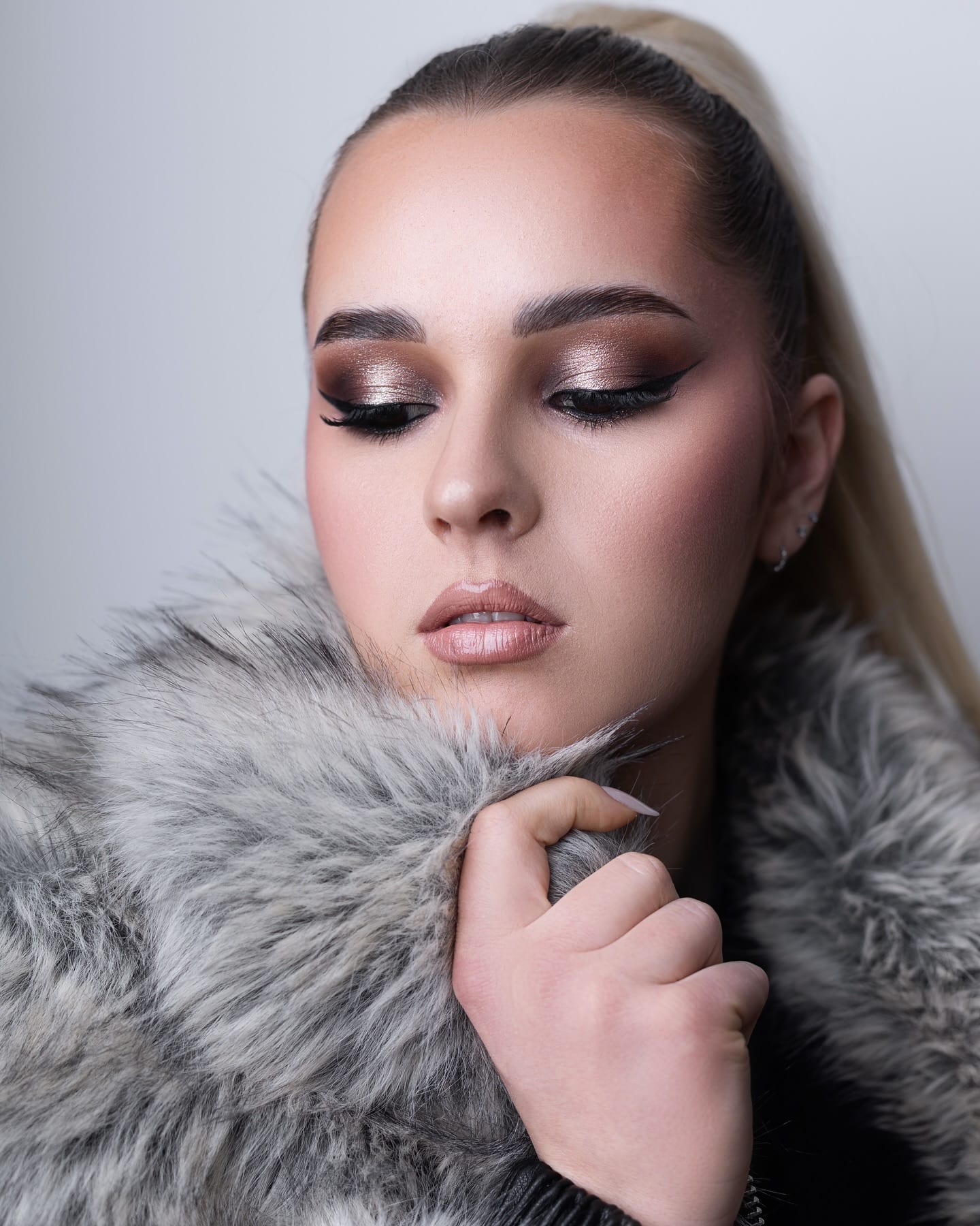 Editorial s krznom