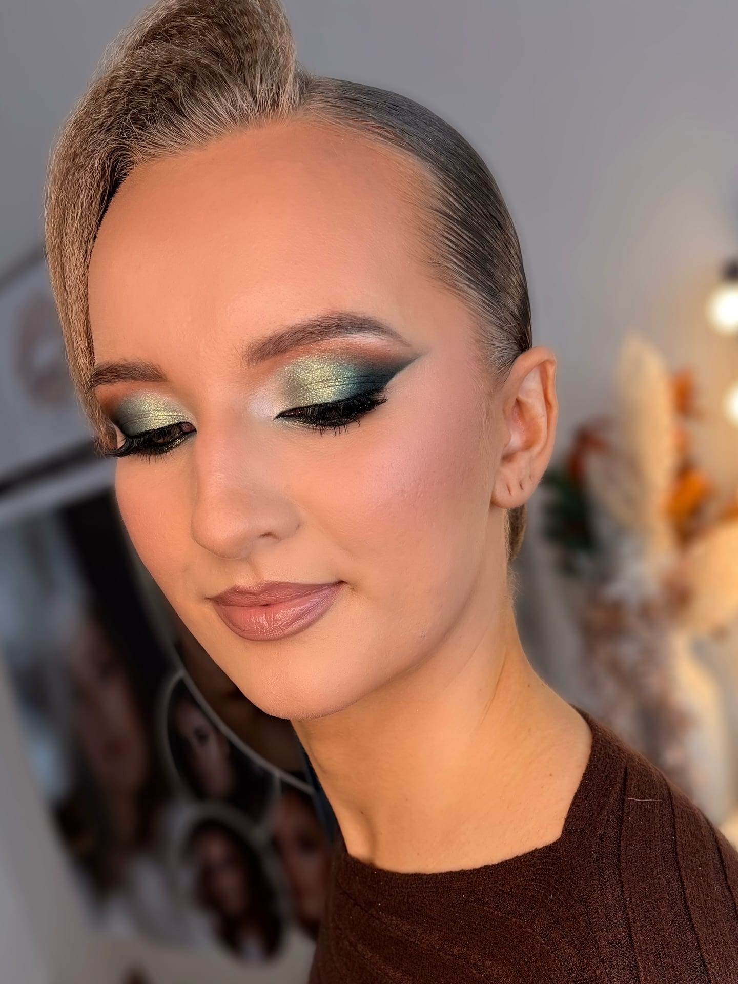 Zeleni glam look