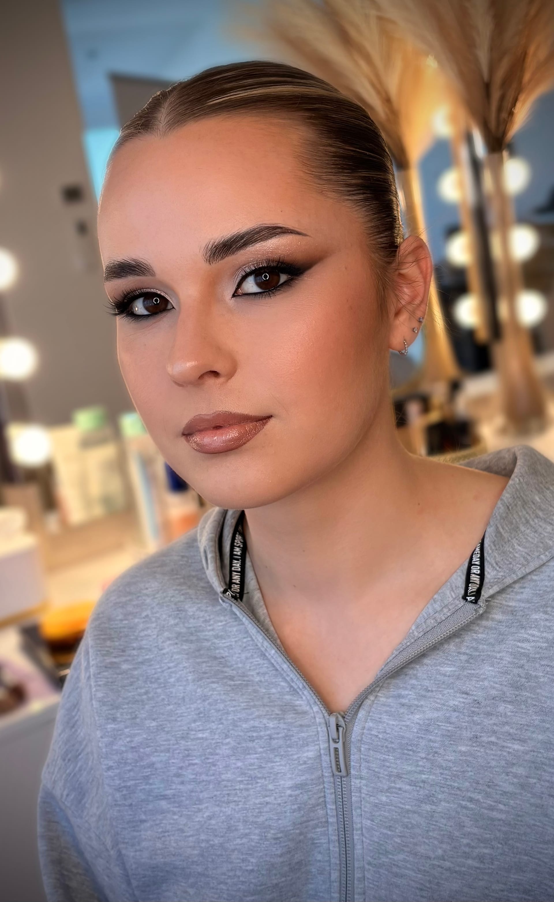Bronzani glam look
